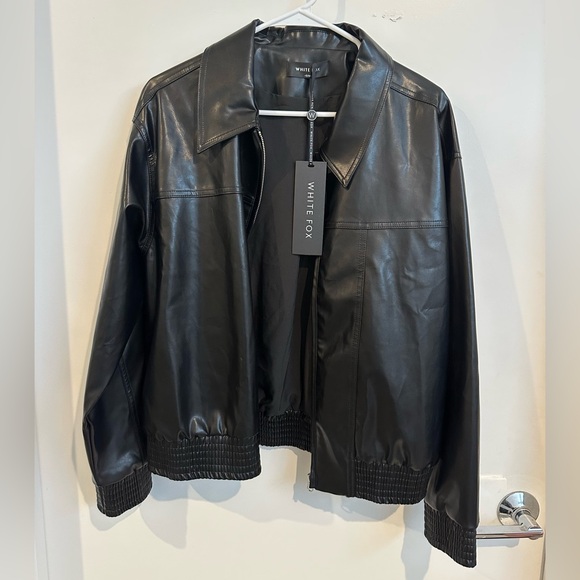 White Fox Bomber Jacket Black - Picture 2 of 6